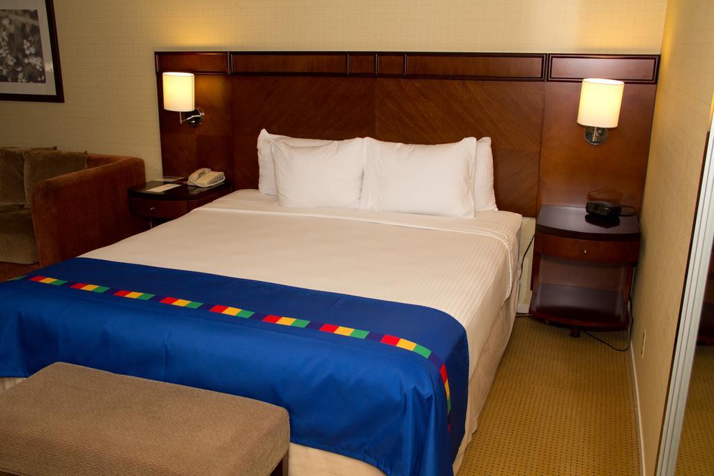 The Hotel Fresno Ngoại thất bức ảnh